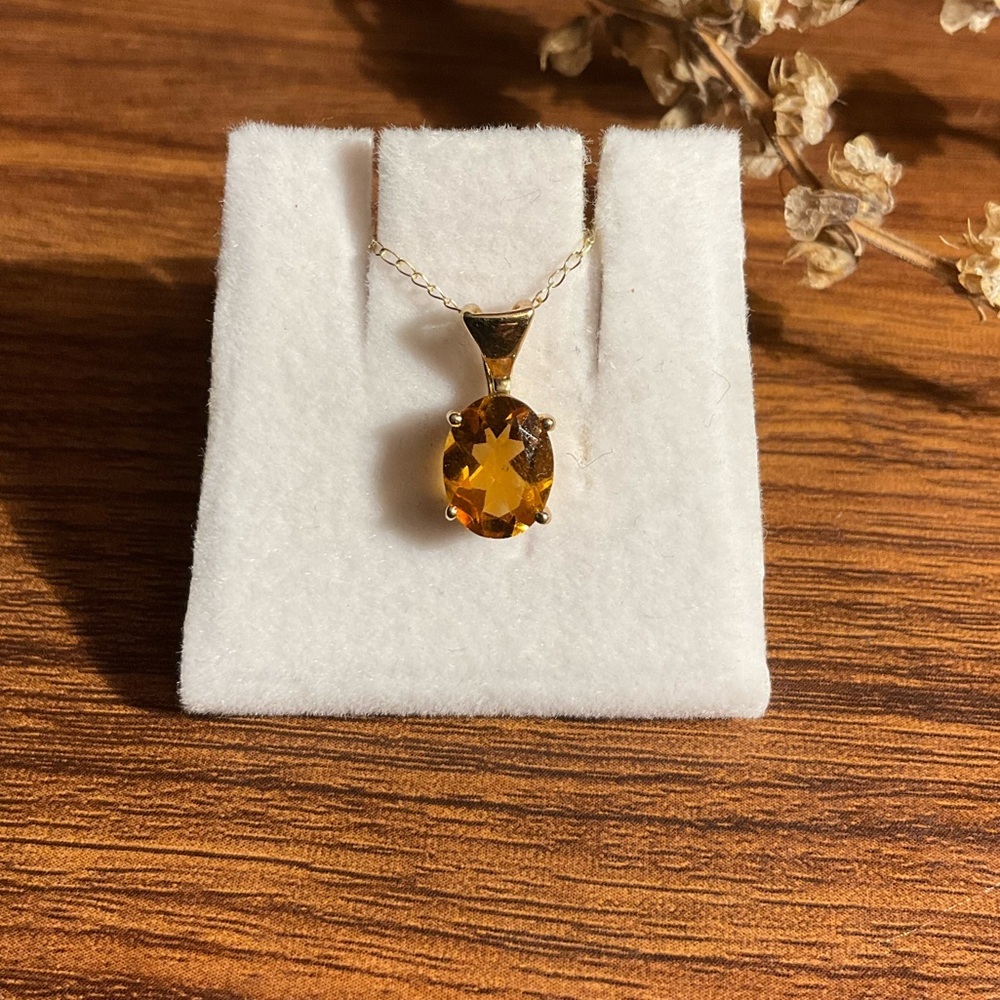 14k Gold Dainty Topaz Necklace NWT - Picture 3 of 12
